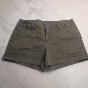 Old Navy Women's Size 8 Shorts Chino Army Green